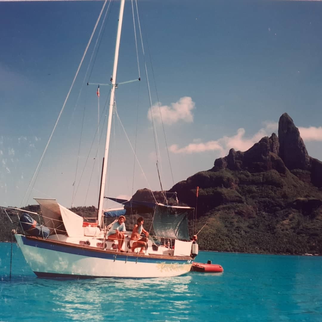 /14b French Polynesia Glenn and Margie on Dancing Diamond.jpg